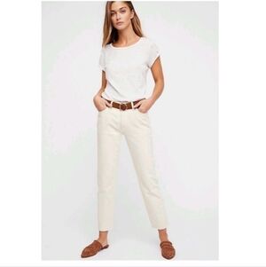 NWT free people we the free raw hem slim boyfriend jeans Ivory sz 30